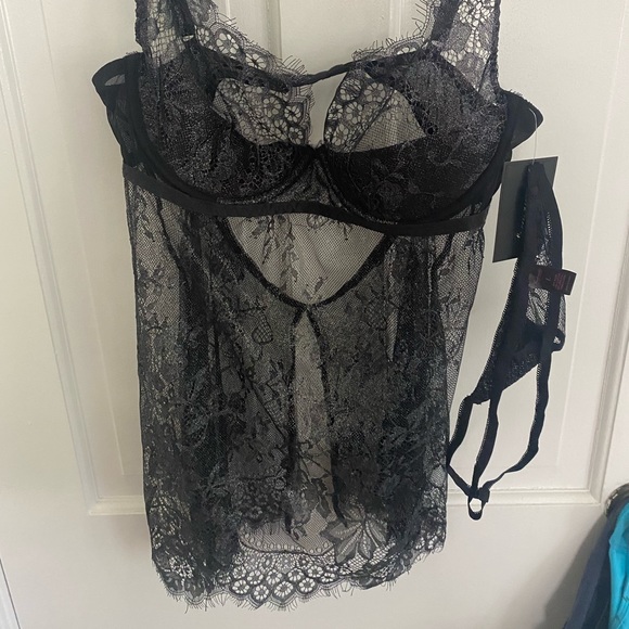 COPY - Glittery lace babydoll and thong set from Fredrick’s of Hollywood - Picture 1 of 5